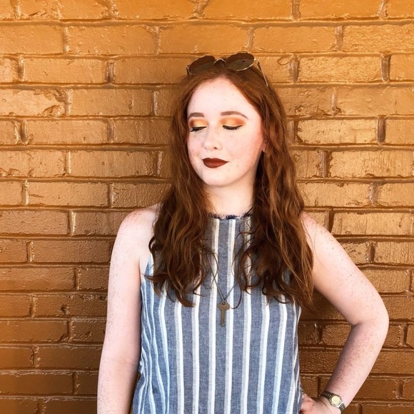 Meet your Posher, Emily - Picture 1 of 1